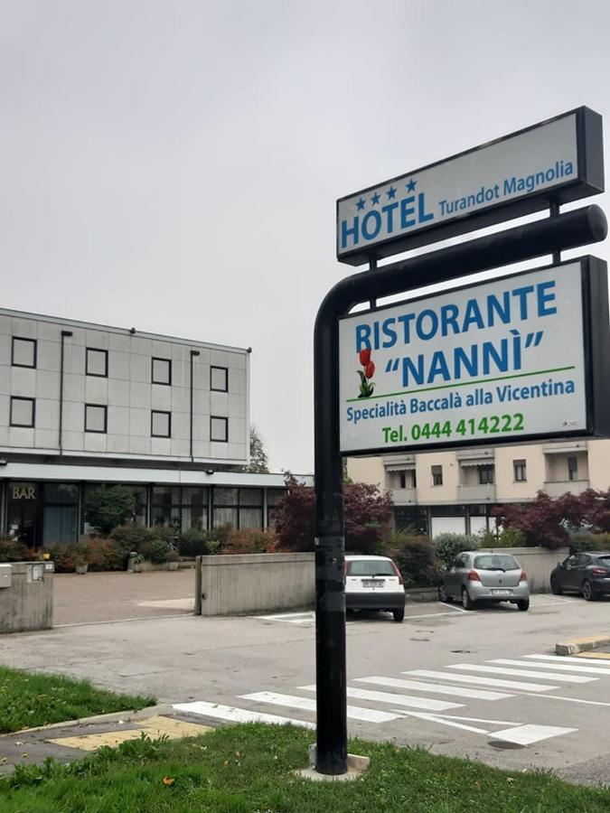 Turandot Magnolia - Hotel & Congressi Grisignano di Zocco Luaran gambar